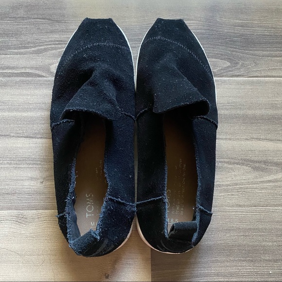 TOMS Men’s Suede Slip-on. - Picture 3 of 6